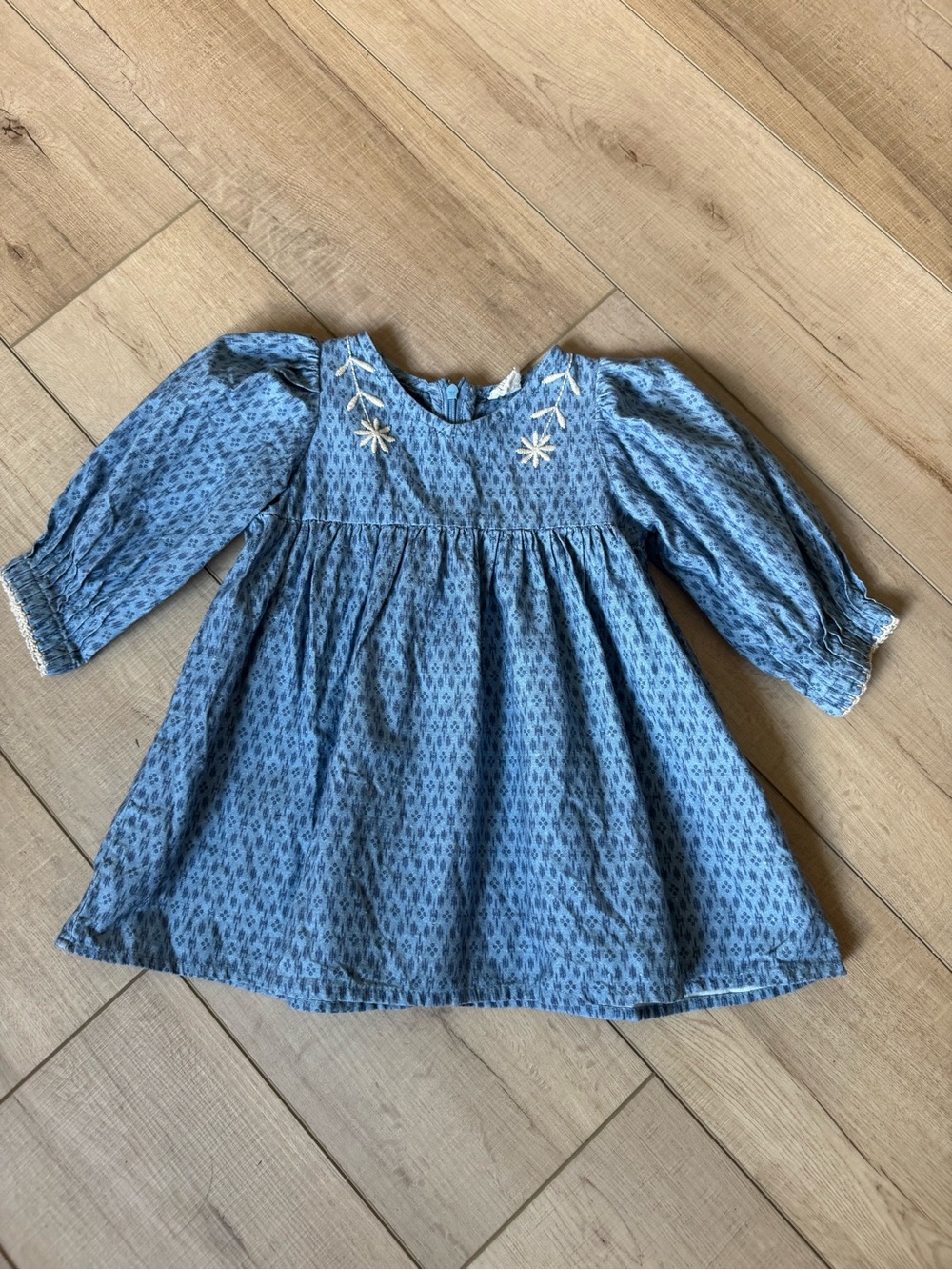 Apolina 2/3 Dress